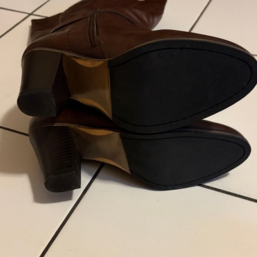 Boots Bundle!!!! - Picture 8 of 10